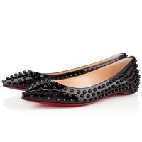Balerini Christian Louboutin Pigalle cu crampoane, negri Balerini Christian Louboutin Pigalle cu crampoane, negri
